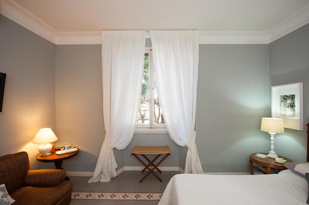 Fiorenza B&B ฟลอเรนซ์ ภายนอก รูปภาพ