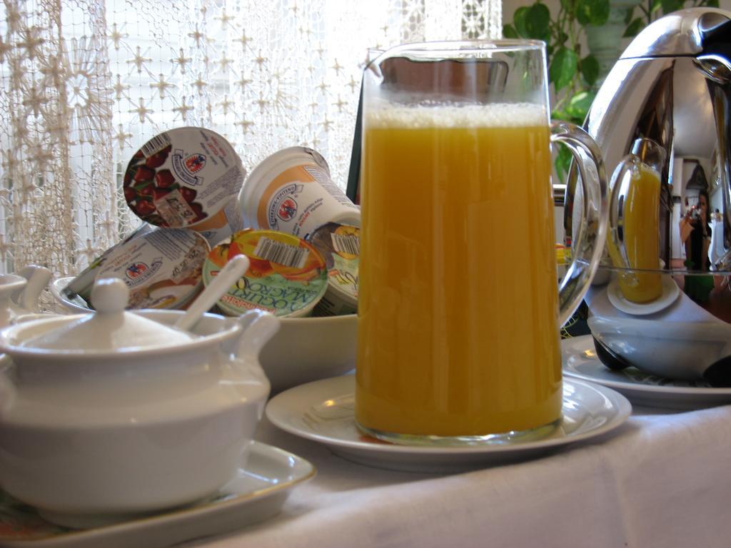 Fiorenza B&B ฟลอเรนซ์ ภายนอก รูปภาพ